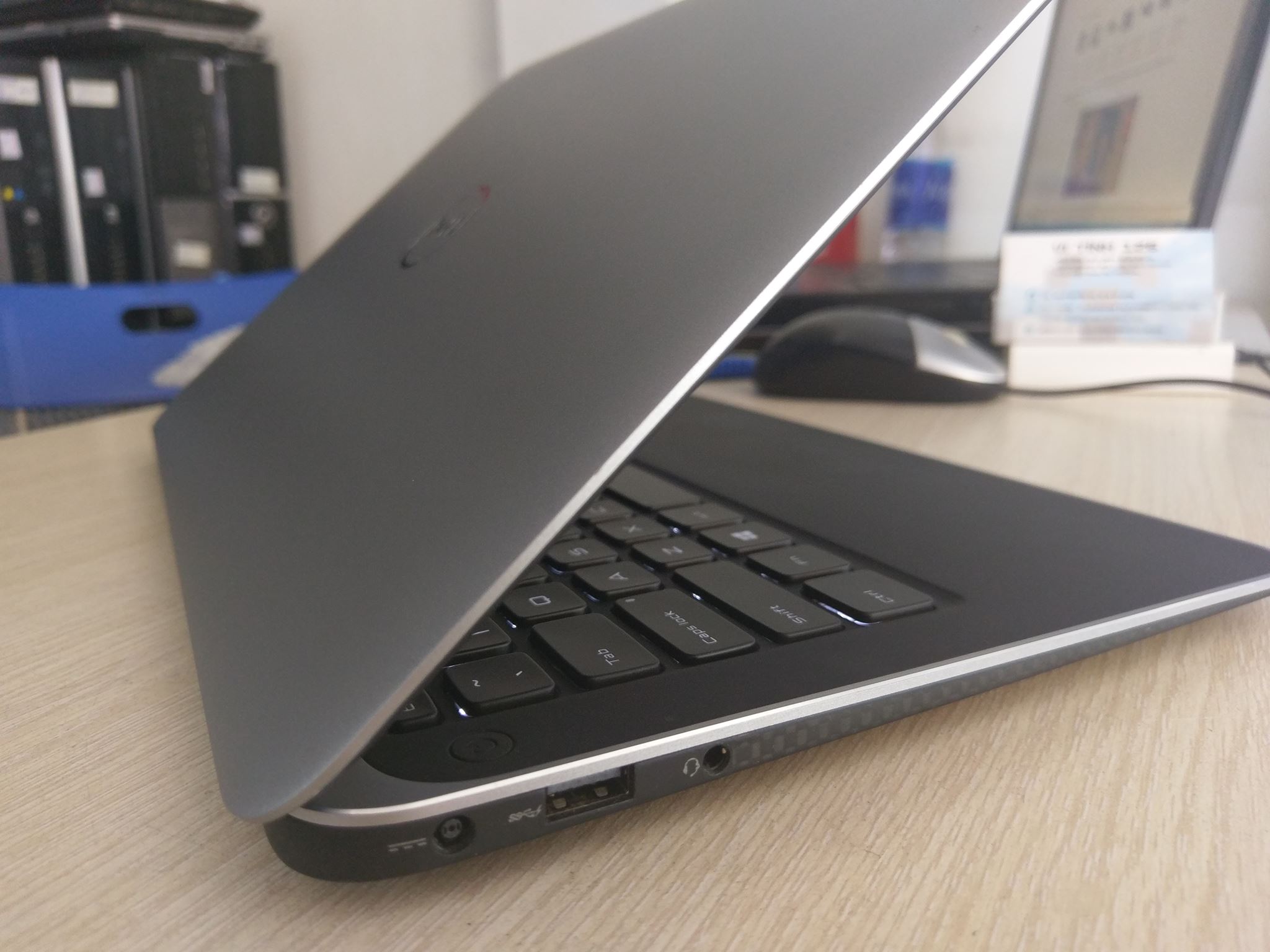 Laptop Dell XPS L322X Core i5 3437U 1.9Ghz,Ram 4Gb,SSD M-Sata 256